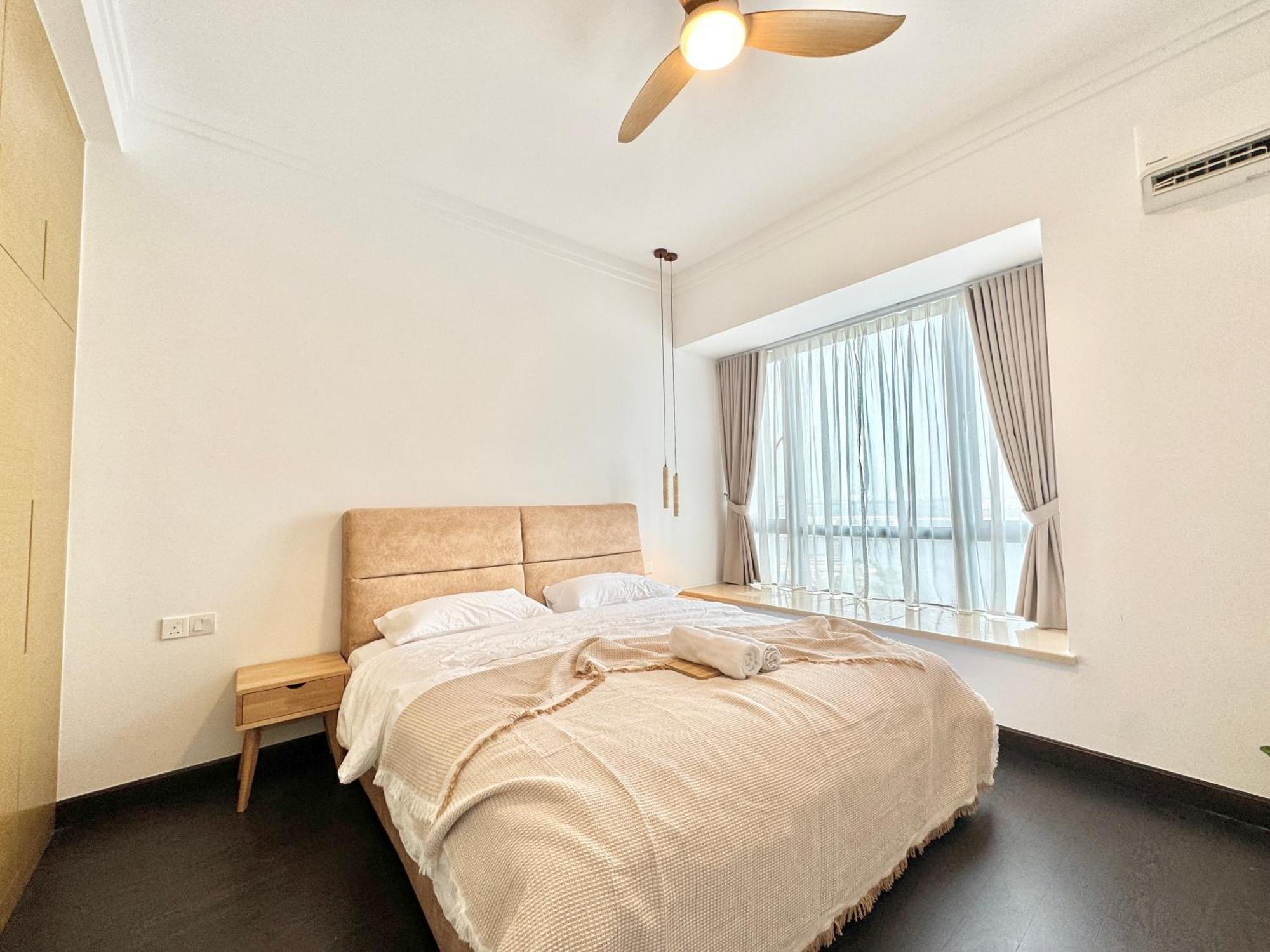 R&f Princess Cove Seine Region By Luxecocoo Ck Ciq Apartment