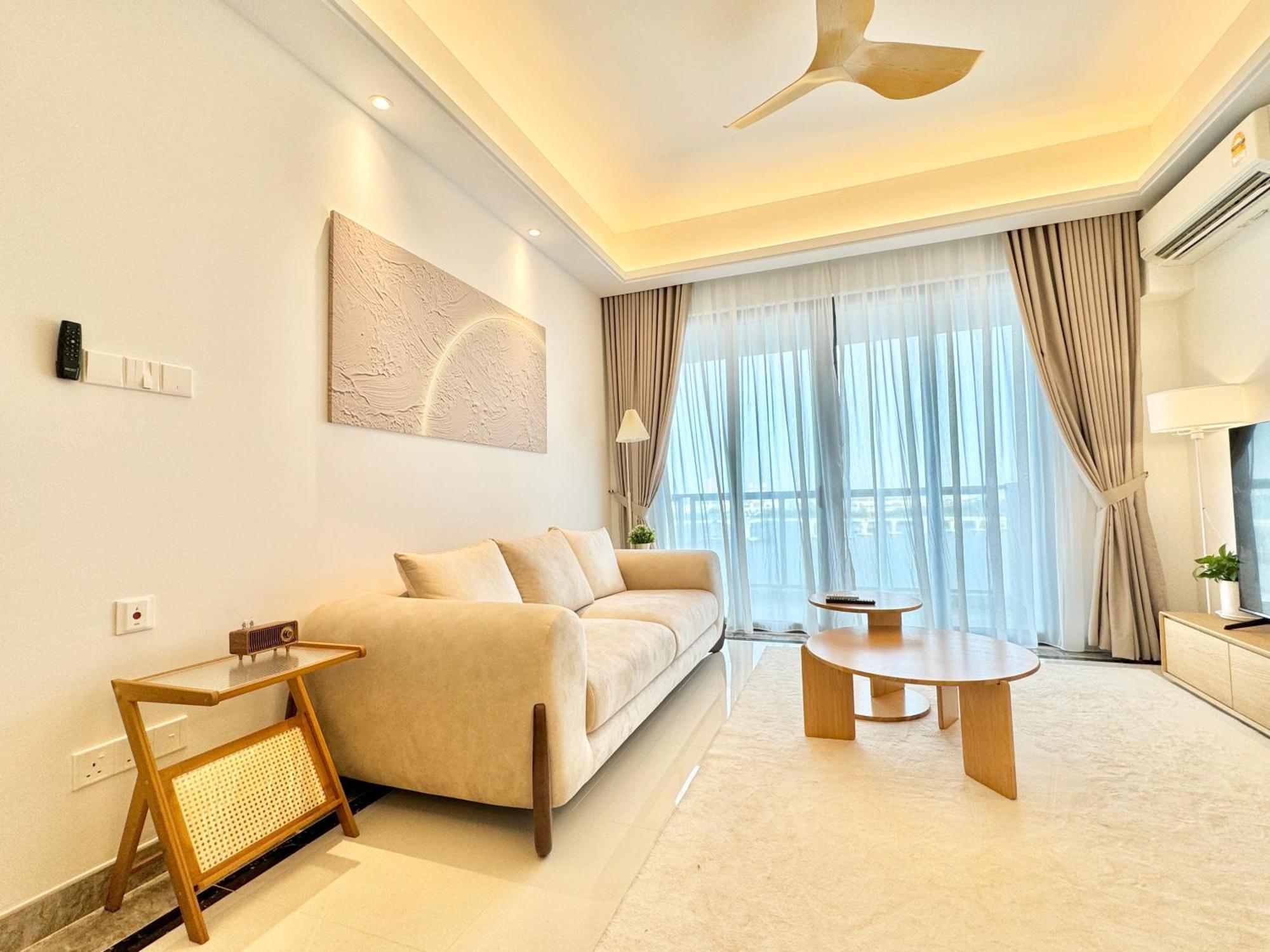Apartment R&f Princess Cove Seine Region By Luxecocoo Ck Ciq Johor Bahru