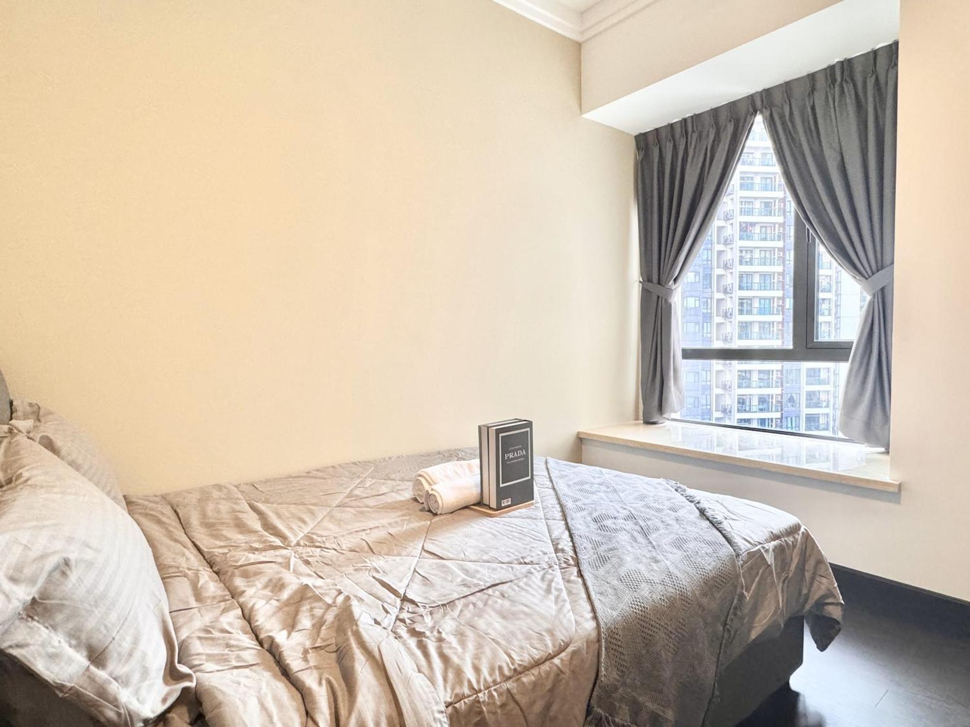 R&f Princess Cove Seine Region By Luxecocoo Ck Ciq Apartment