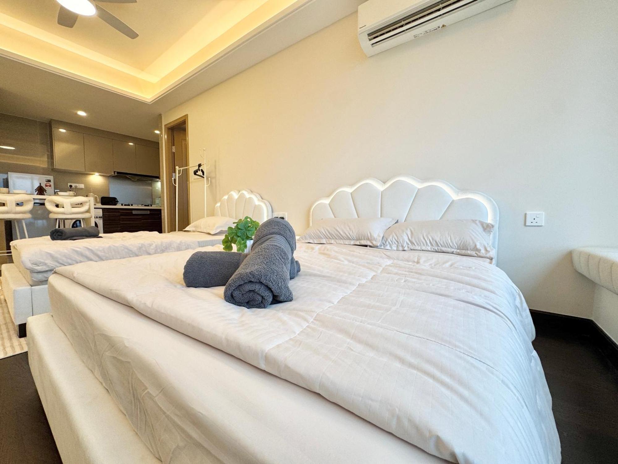 R&f Princess Cove Seine Region By Luxecocoo Ck Ciq Johor Bahru