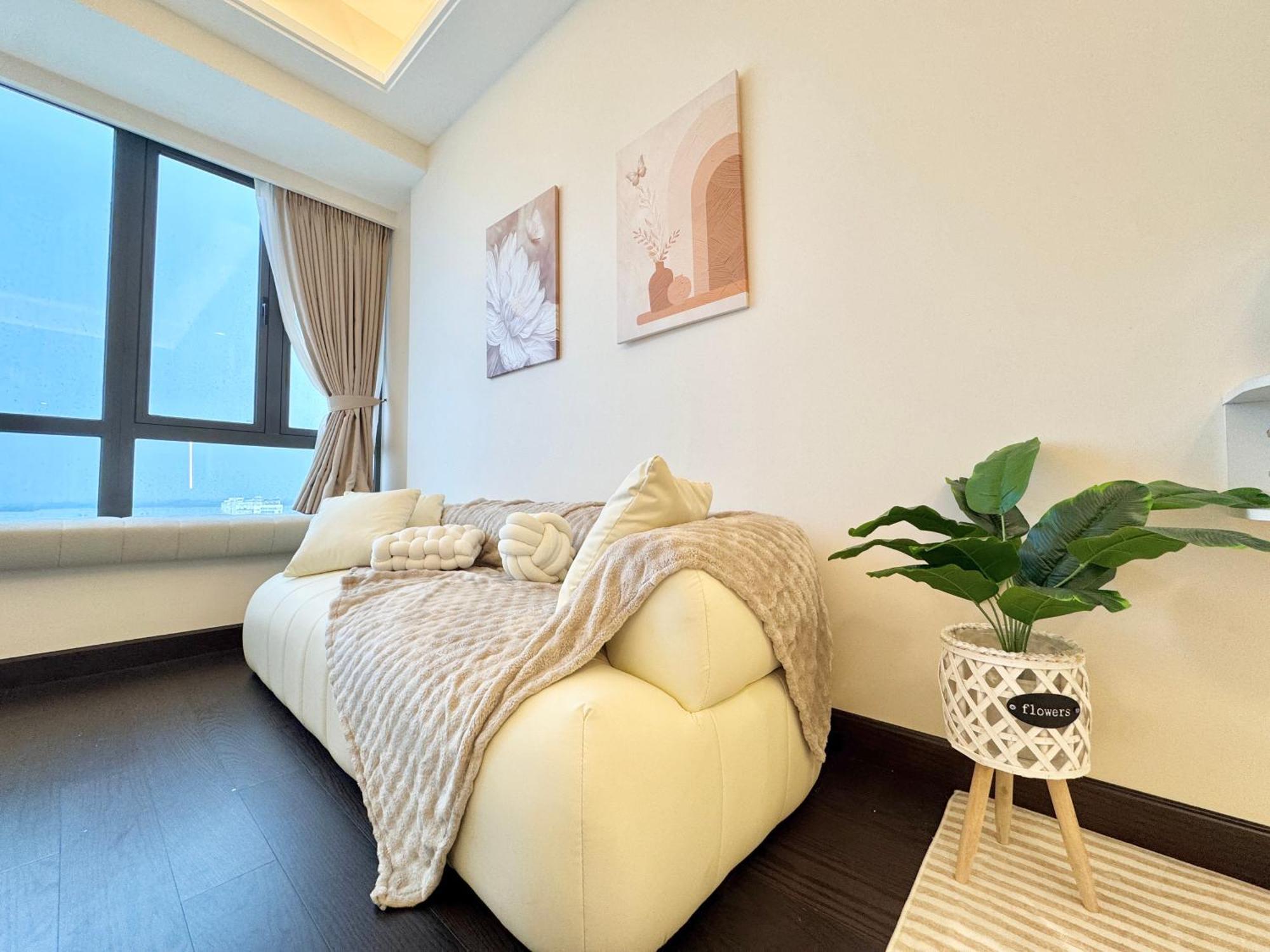 R&f Princess Cove Seine Region By Luxecocoo Ck Ciq Apartment